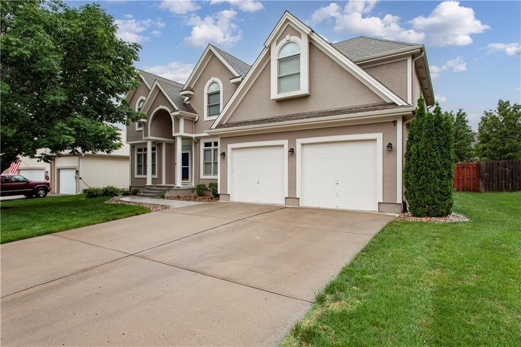 3836 SW Boulder Drive — photo 2