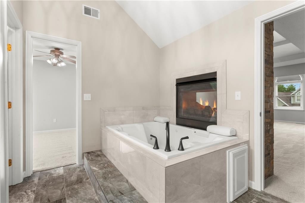 3836 SW Boulder Drive — photo 33