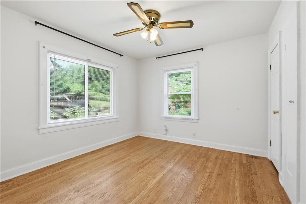 1222 E 76th Street — photo 29