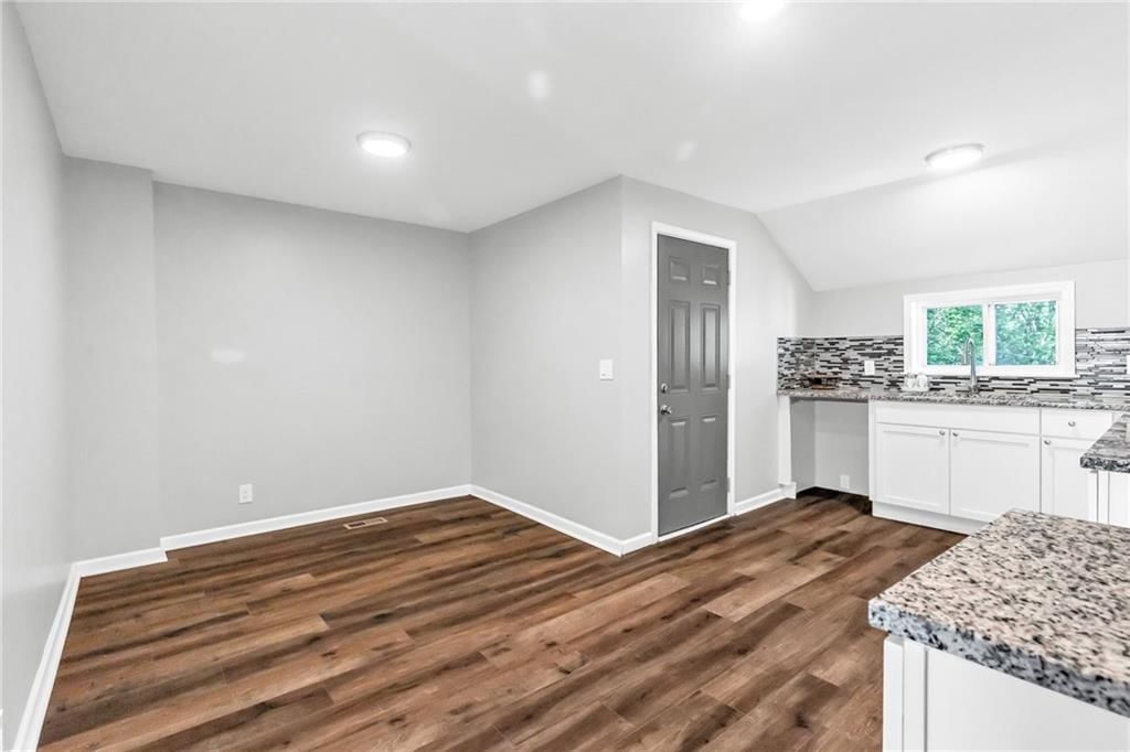 7130 the Paseo Boulevard — photo 16