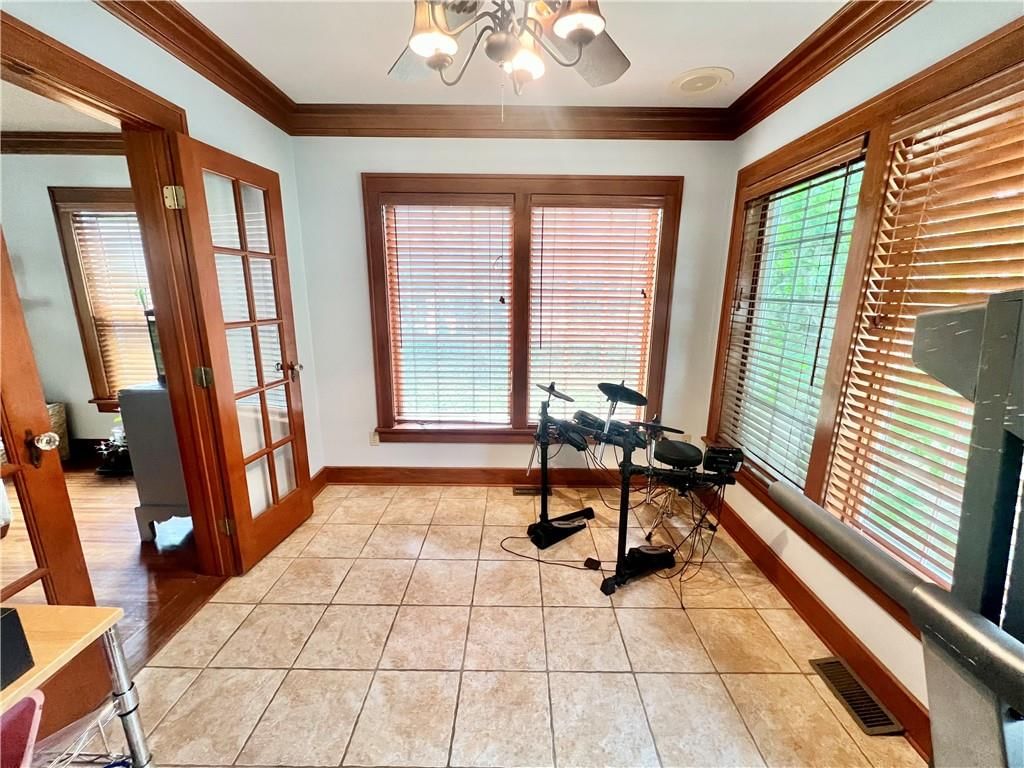 409 N Park Boulevard — photo 11