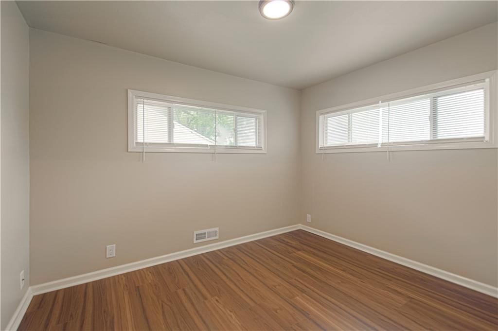 11004 Blue Ridge Boulevard — photo 14