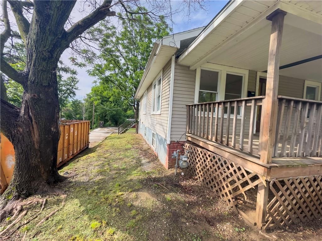 2810 Oak Street — photo 2