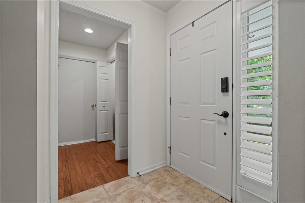 12595 Broadmoor Street — photo 4