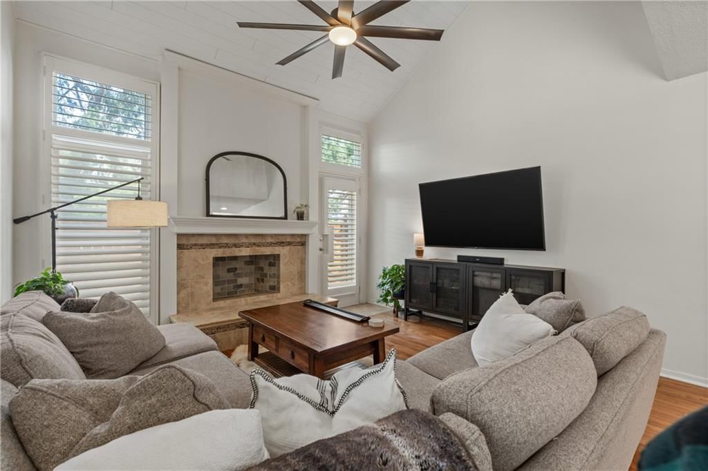 12595 Broadmoor Street — photo 12