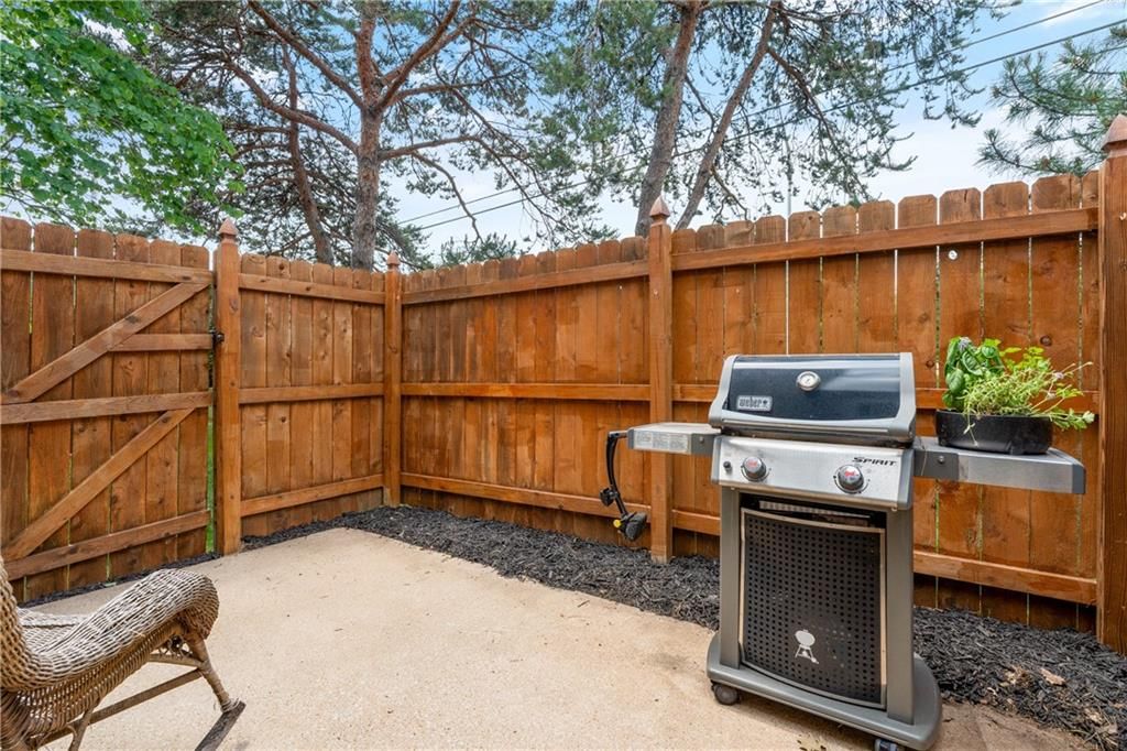 12595 Broadmoor Street — photo 29