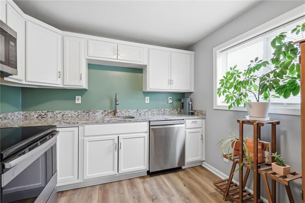 8230 Cherokee Street — photo 12