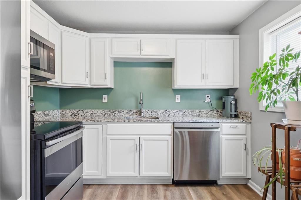 8230 Cherokee Street — photo 13