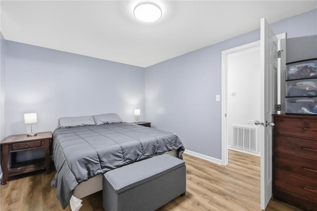 8230 Cherokee Street — photo 17