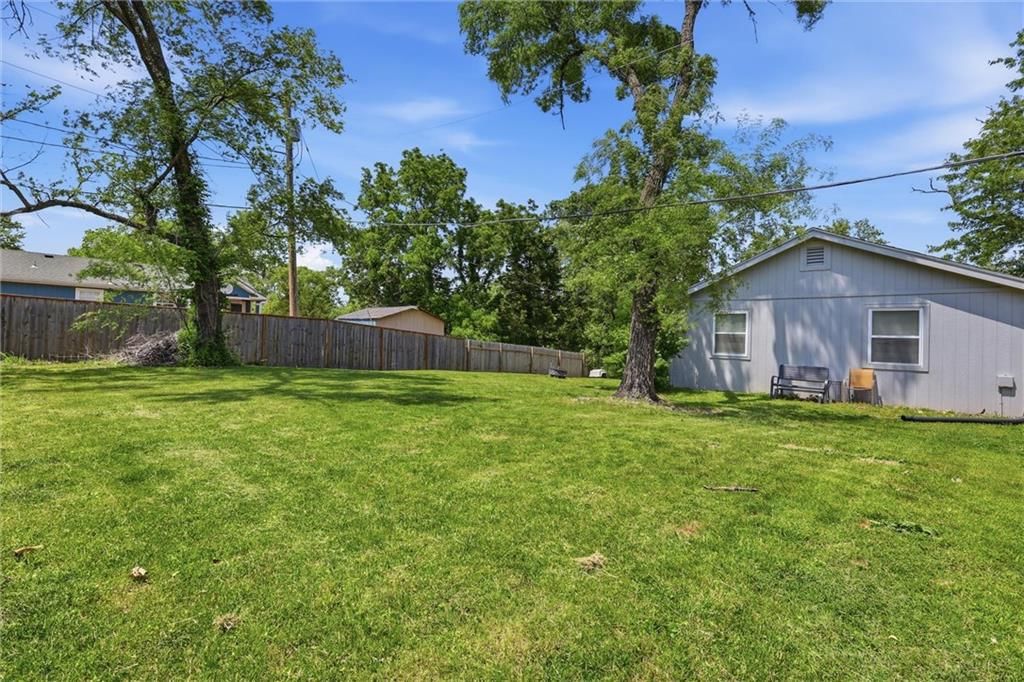 8230 Cherokee Street — photo 25
