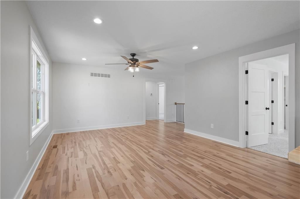 5037 Comanche Lane — photo 7