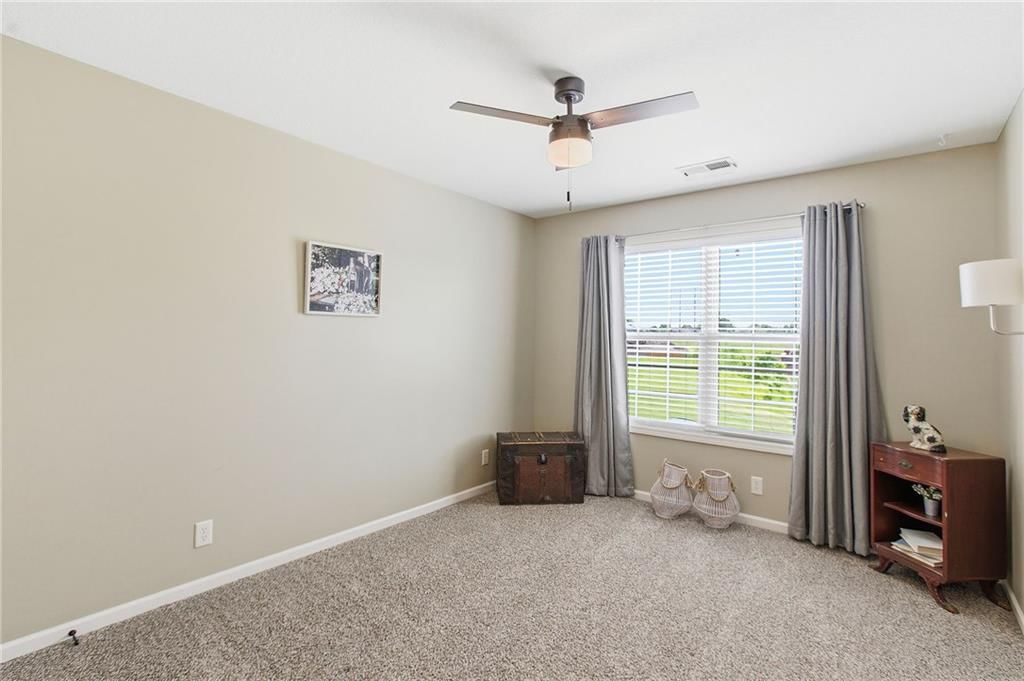1601 NW Pond Avenue — photo 28