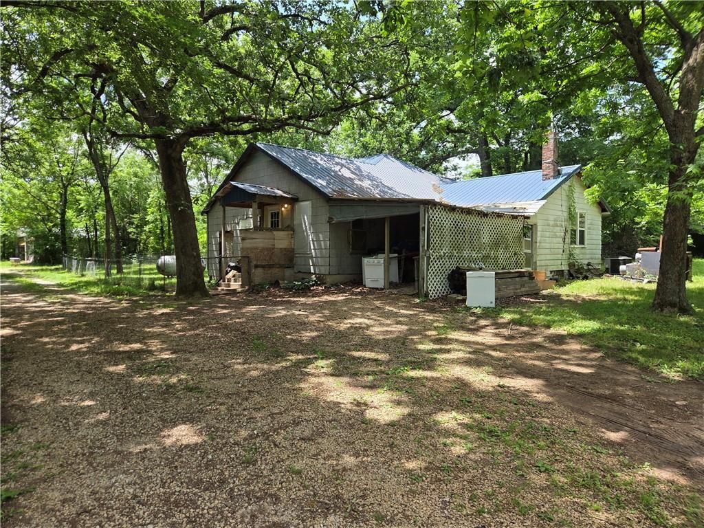 1023 NE 40th Road — photo 4