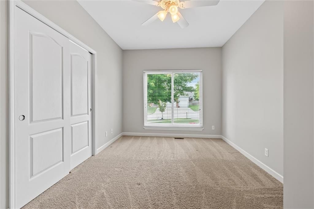 9801 N Farley Avenue — photo 18