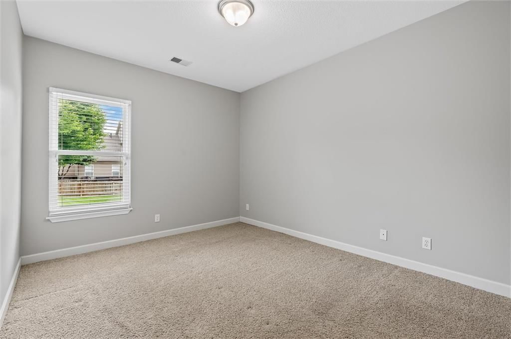 9801 N Farley Avenue — photo 24