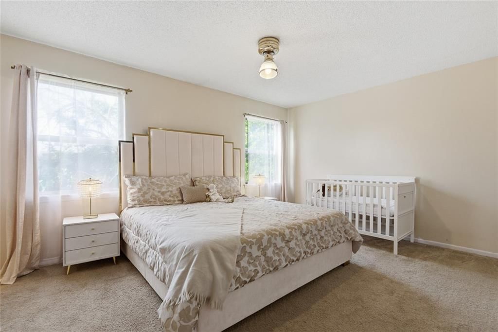 10023 W 86th Terrace — photo 17