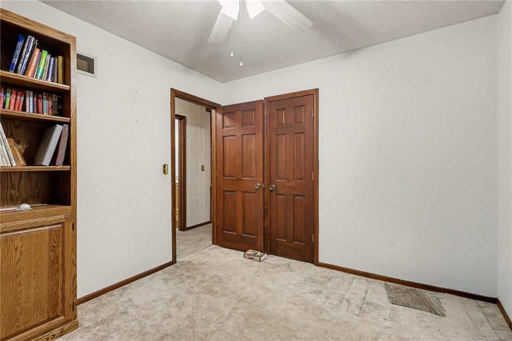 104 Walker Drive — photo 9
