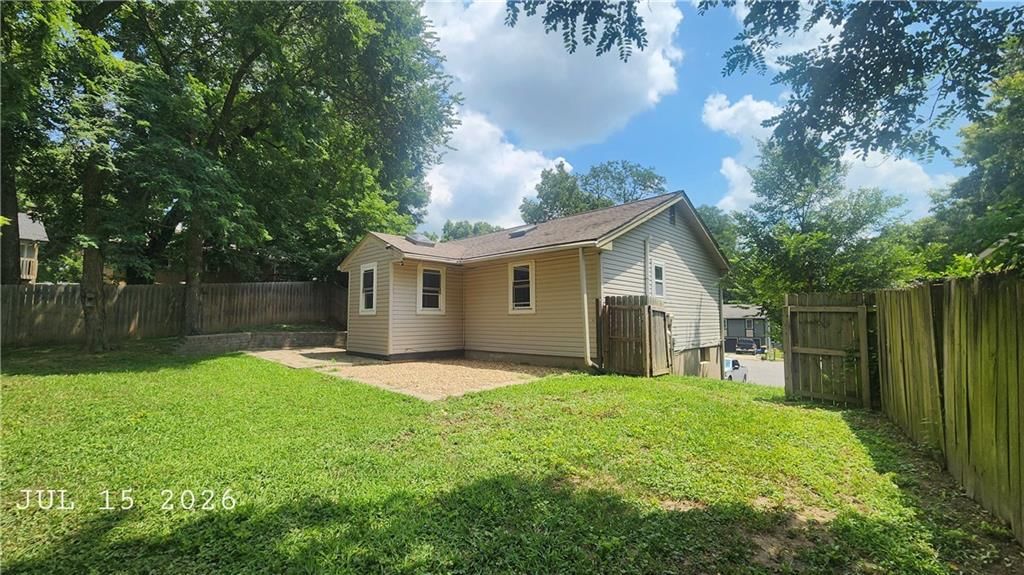 4308 N Bellaire Avenue — photo 22