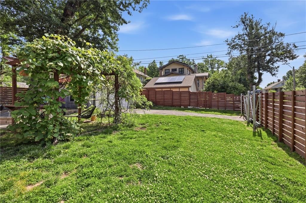 5745 Rockhill Road — photo 41