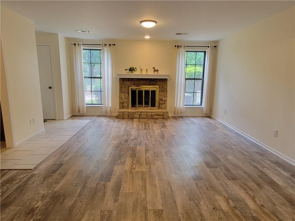 12702 W 110th Terrace — photo 8