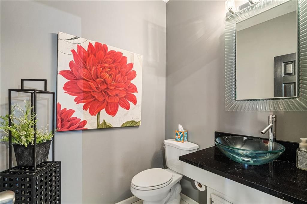 4556 NE Webster Drive — photo 14