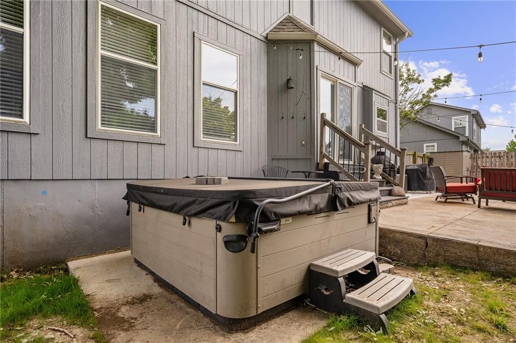 4556 NE Webster Drive — photo 35