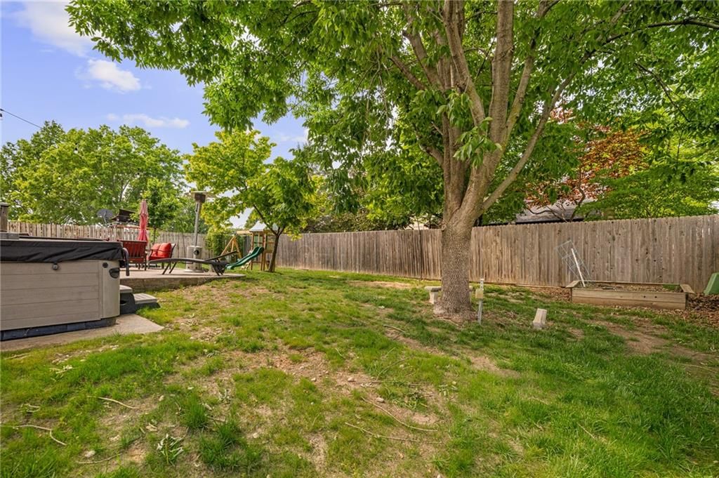 4556 NE Webster Drive — photo 36