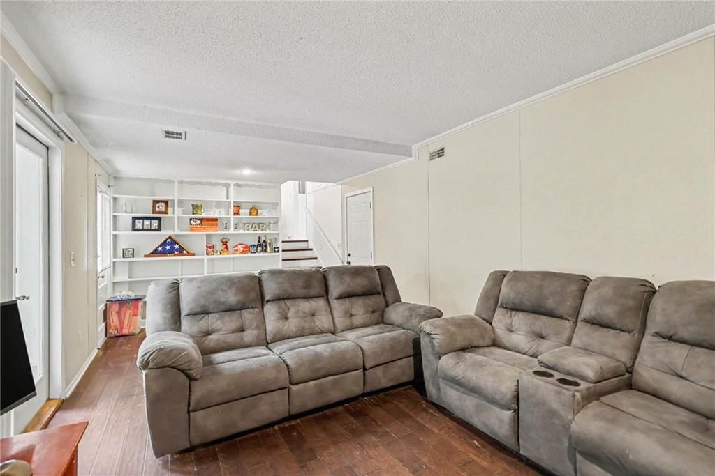 5620 Perry Avenue — photo 4