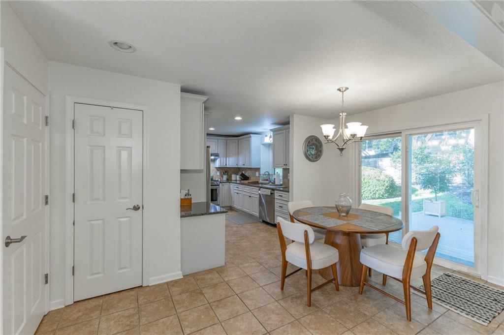 5421 McCoy Street — photo 8