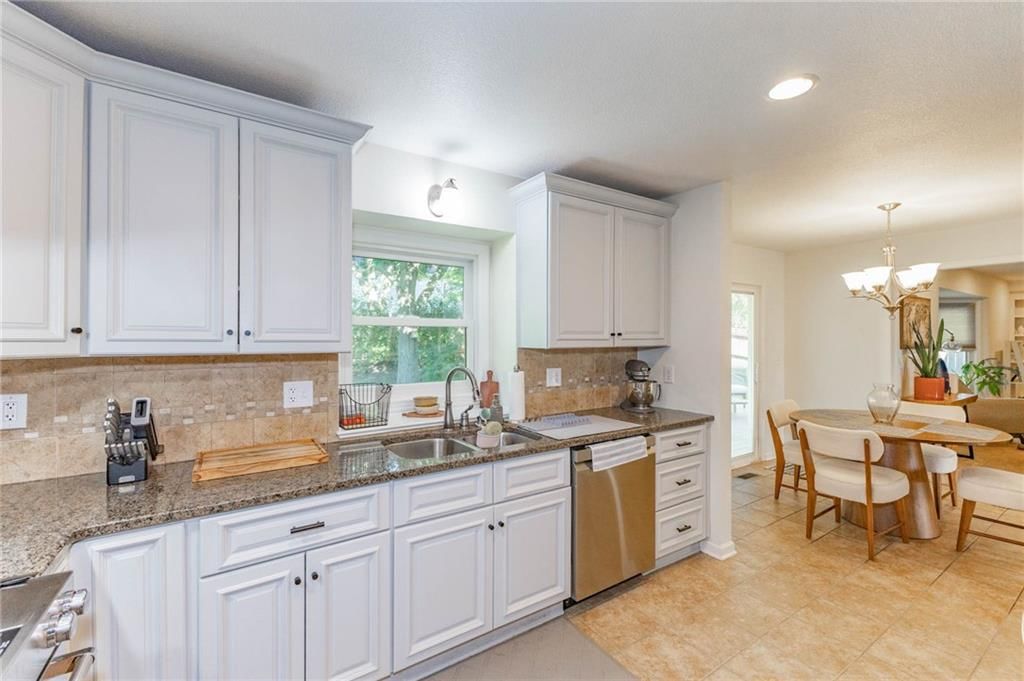 5421 McCoy Street — photo 13