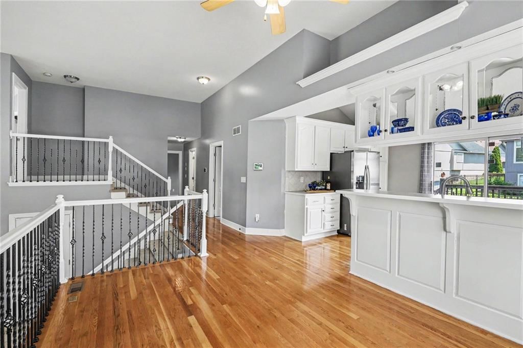 417 S Lakeshore Drive — photo 10