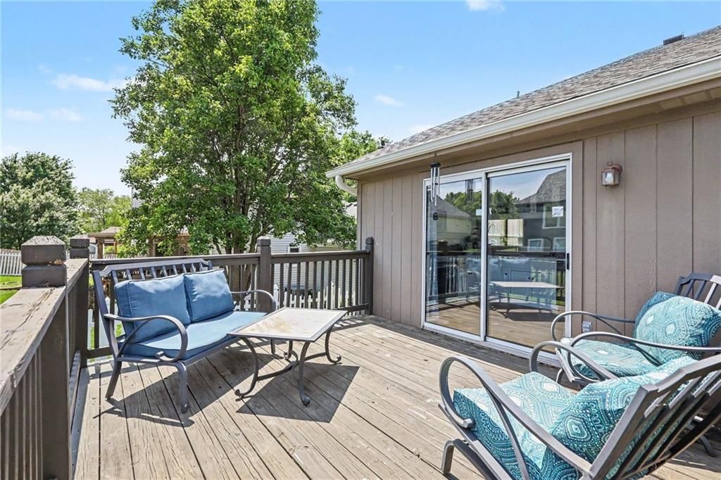 417 S Lakeshore Drive — photo 23