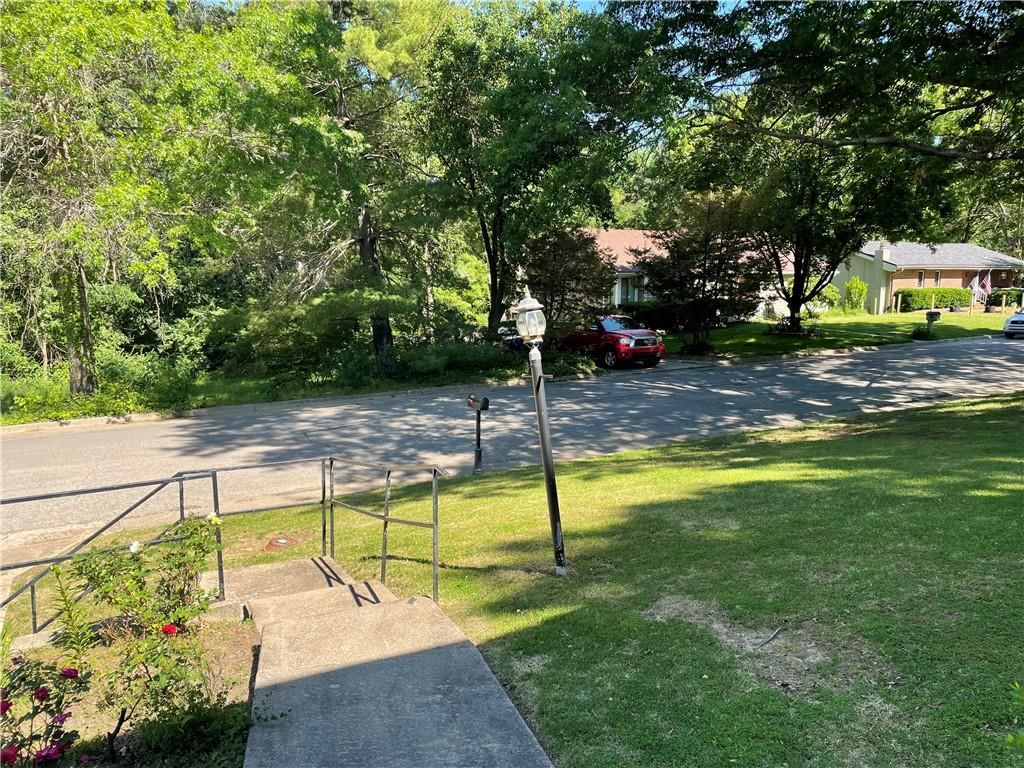 2500 Broadway Terrace — photo 5