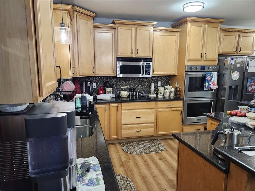 14454 Coral Avenue — photo 4