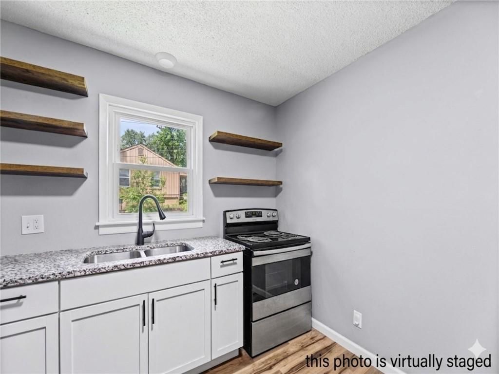 7602 Roswell Drive — photo 7
