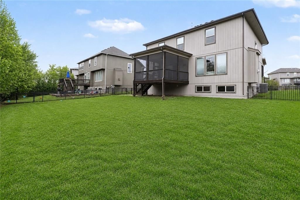 4212 SW Stoney Brook Drive — photo 31