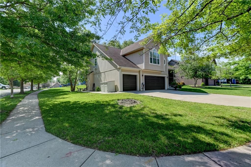 1750 Bridget Place — photo 21