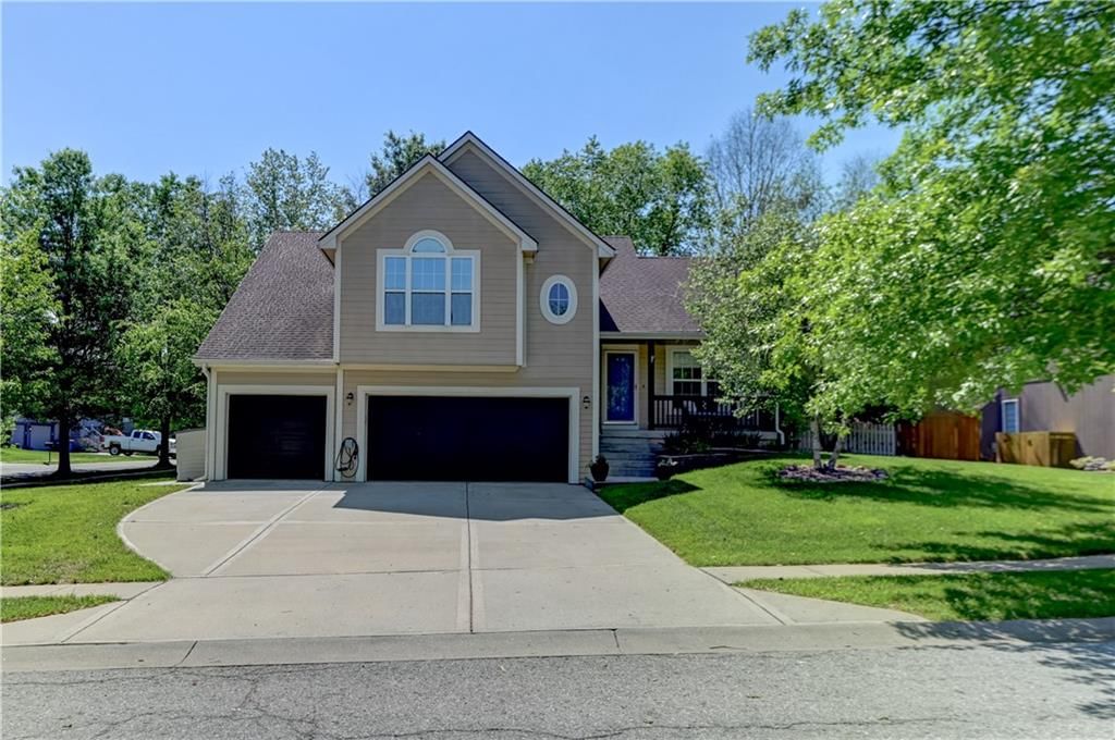 1750 Bridget Place — photo 29