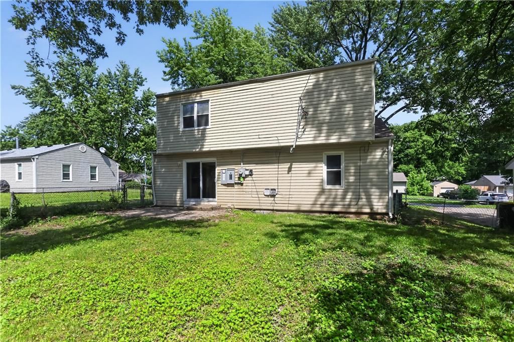 5318 N Garfield Avenue — photo 5
