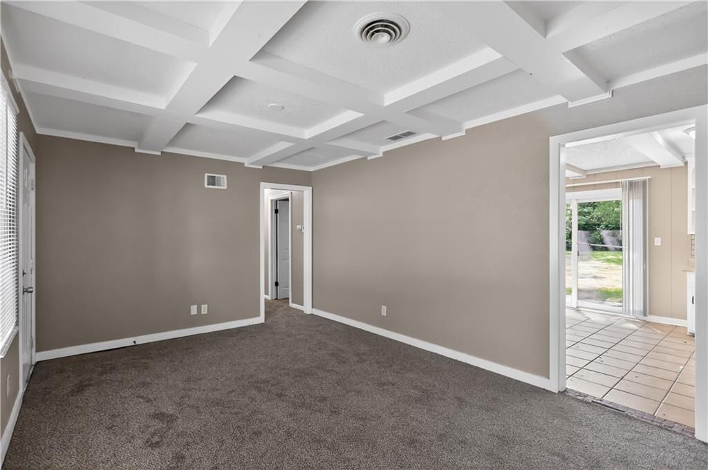 5318 N Garfield Avenue — photo 12