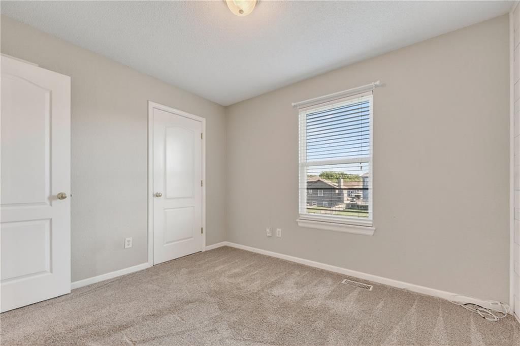 8605 NE 115th Terrace — photo 13
