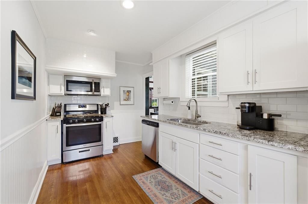114 E 69 Terrace — photo 14