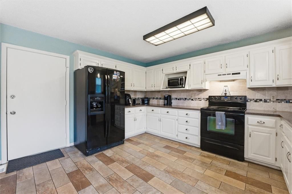 209 Dawn Avenue — photo 7