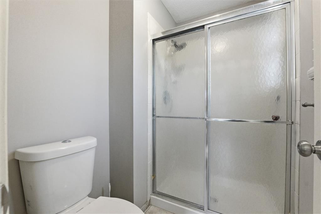 209 Dawn Avenue — photo 14