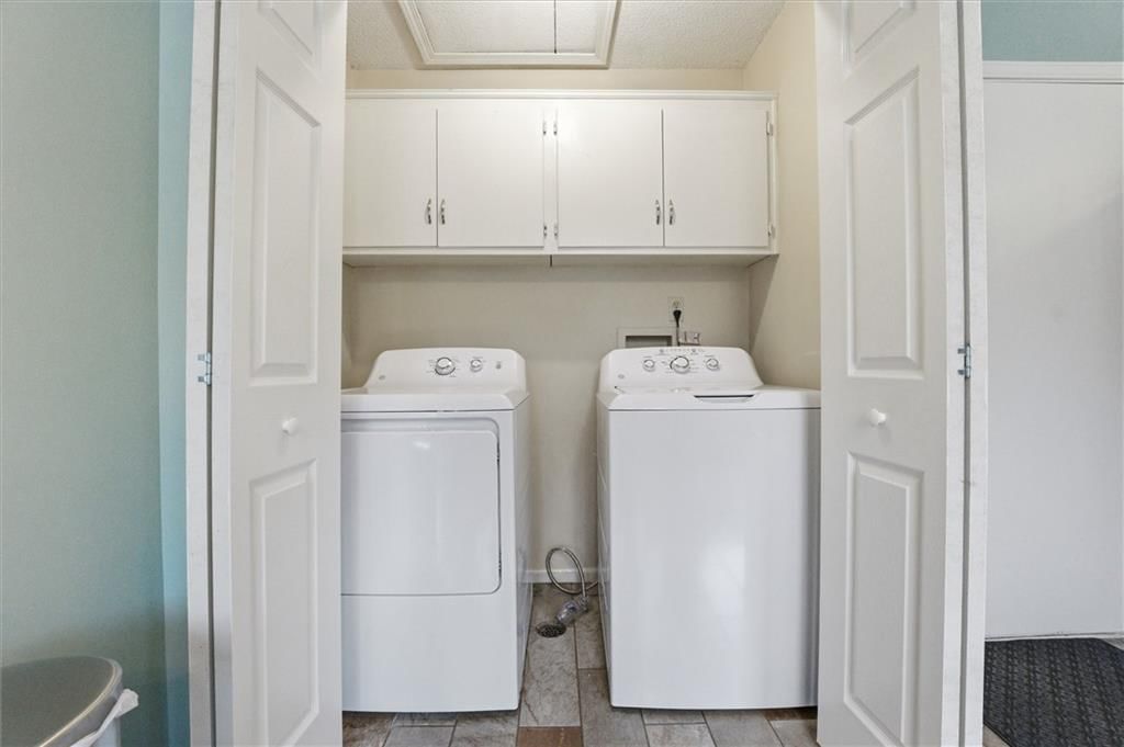 209 Dawn Avenue — photo 17