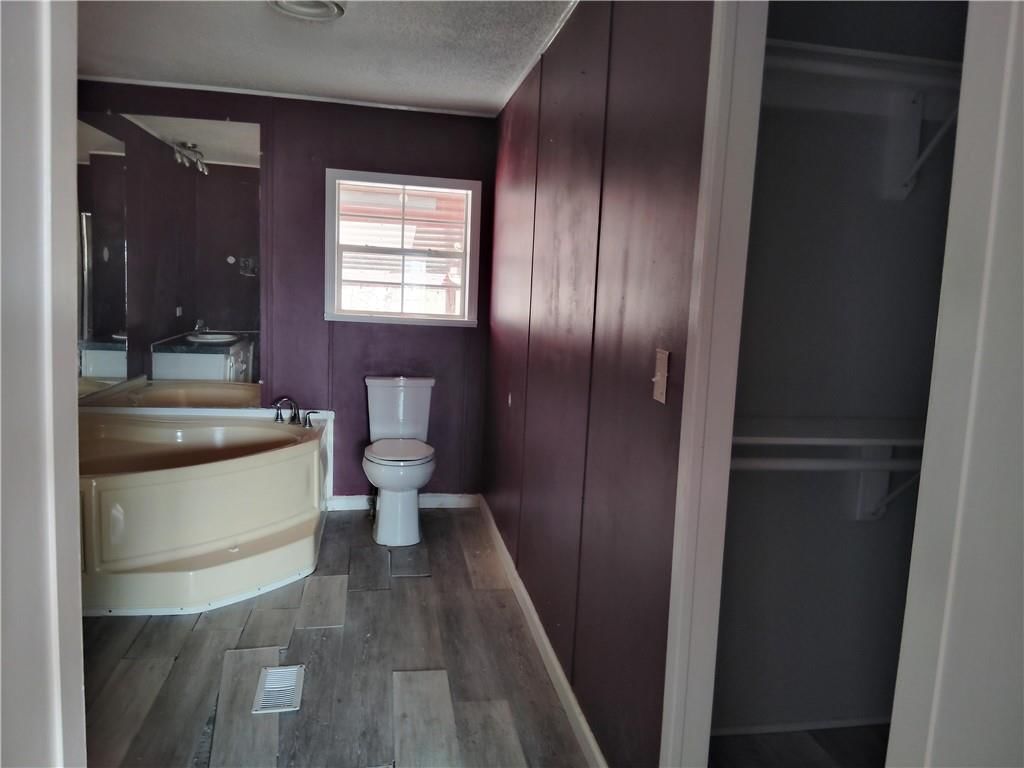 515 S 270th Street — photo 13