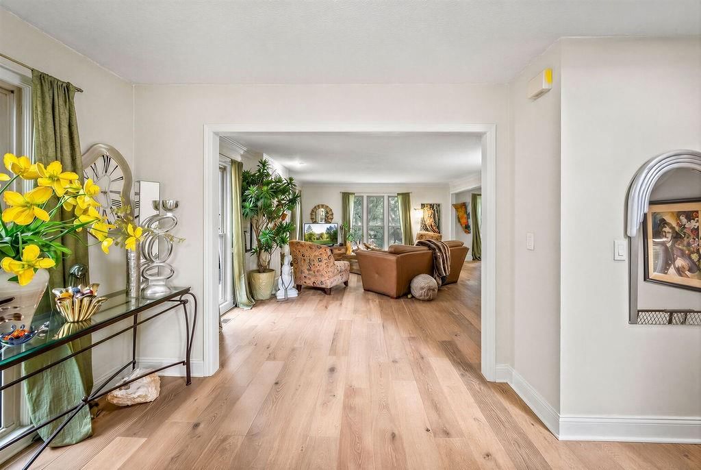11309 Slater Street — photo 3