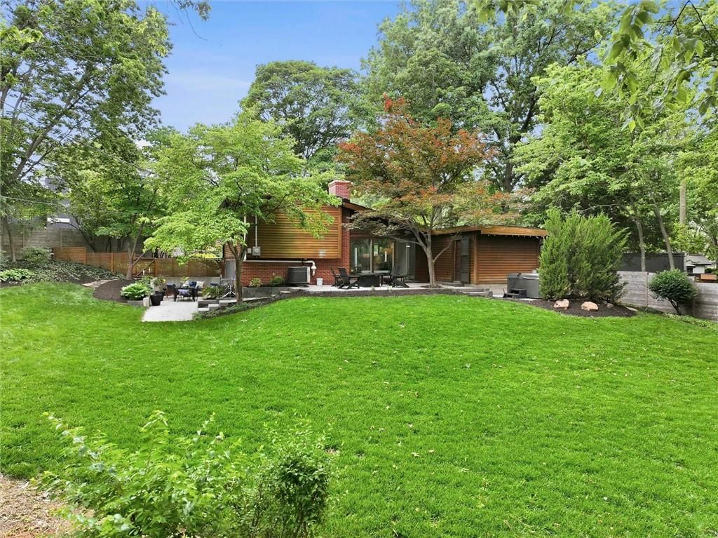 7415 ROSEWOOD Circle — photo 38