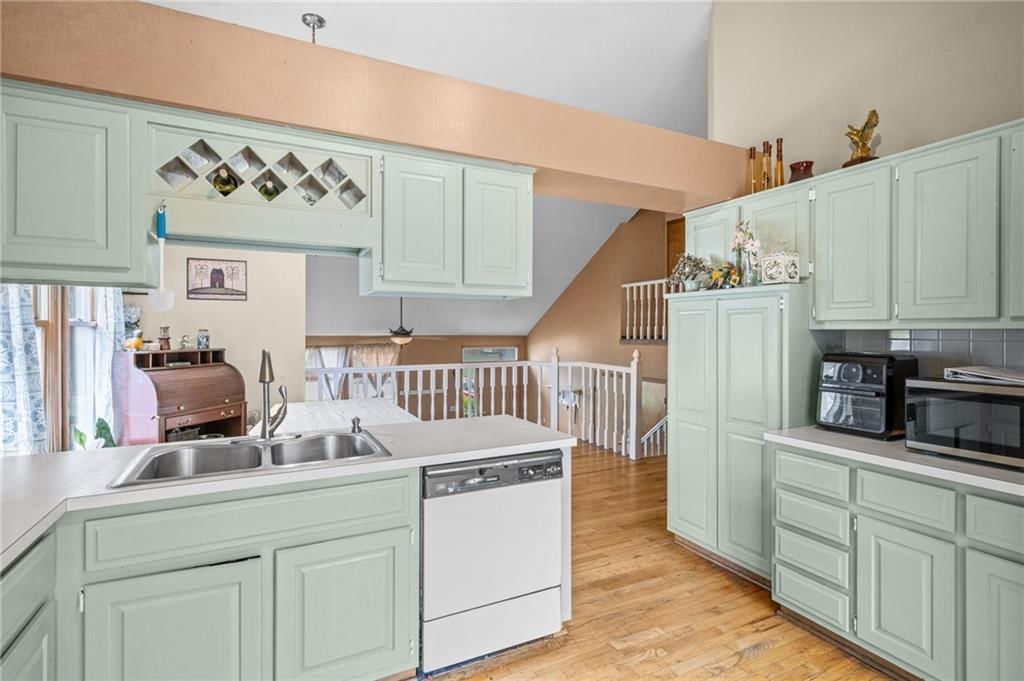 6413 Anderson Street — photo 15