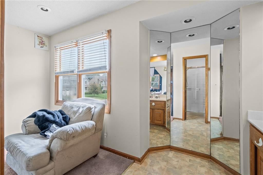 6413 Anderson Street — photo 27